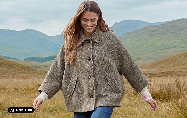 Chester Jefferies Cape aus der neuen Kollektion von Chester Jefferies