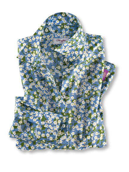 Liberty-Bluse mit hauchzarten Blüten