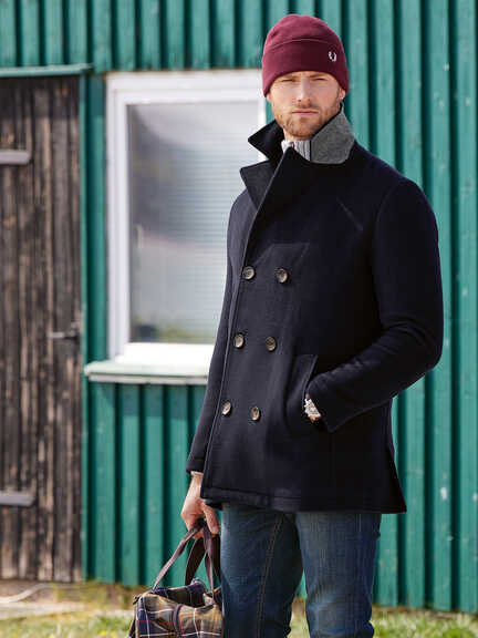 Klassischer Pea Coat