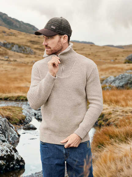 Seemannspullover mit Troyerkragen